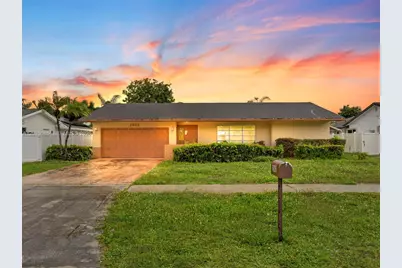 2862 SW 13th Ct, Deerfield Beach, FL 33442 - Photo 1