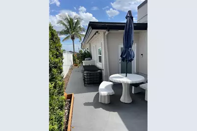 3333 W 4th Ave #A, Hialeah, FL 33012 - Photo 1