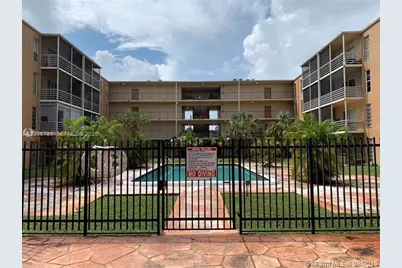 4848 NW 24th Ct #202, Lauderdale Lakes, FL 33313 - Photo 1
