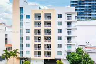 425 NE 30th St, Miami, FL 33137 - Photo 1