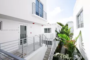 643 Jefferson Ave, Miami Beach, FL 33139 - Photo 1