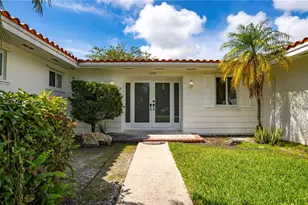 15340 SW 85th Ave, Palmetto Bay, FL 33157 - Photo 1