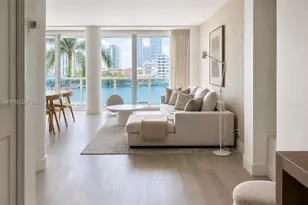 900 Bay Dr, Miami Beach, FL 33141 - Photo 1