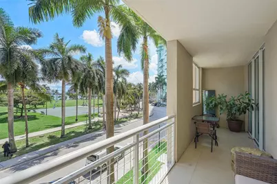 2000 N Bayshore Dr #211, Miami, FL 33137 - Photo 1