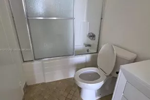 13499 Biscayne Blvd, North Miami, FL 33181 - Photo 14