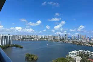16385 Biscayne Blvd, North Miami Beach, FL 33160 - Photo 1