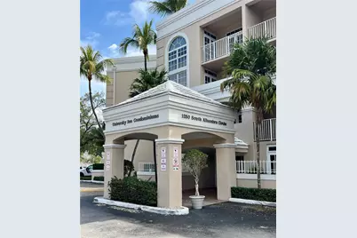 1280 S Alhambra Cir #1413, Coral Gables, FL 33146 - Photo 1