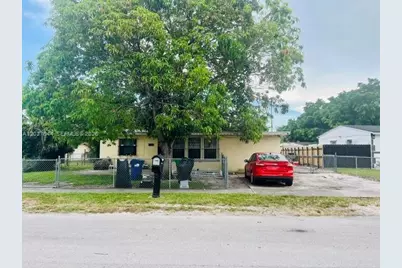 3100 NW 162nd St, Miami Gardens, FL 33054 - Photo 1