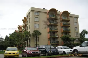 9320 Fontainebleau Blvd, Miami, FL 33172 - Photo 1