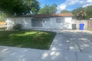 1700 SW 69th Terrace, North Lauderdale, FL 33068 - Photo 1
