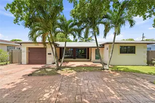 7953 Venetian St, Miramar, FL 33023 - Photo 1