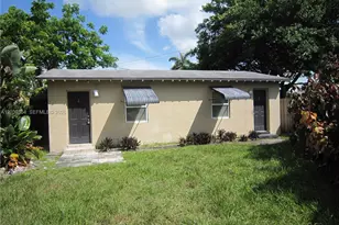 411 Columbus Pkwy, Hollywood, FL 33021 - Photo 1