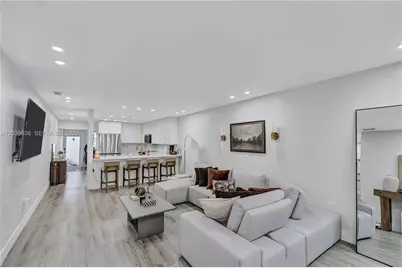6465 SW 135th Ave, Miami, FL 33183 - Photo 1
