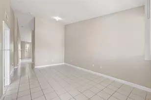 1692 SE 29th Ct, Homestead, FL 33035 - Photo 2