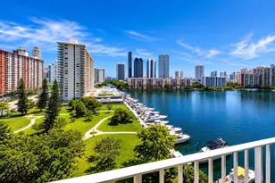 290 174th St, Sunny Isles Beach, FL 33160 - Photo 1