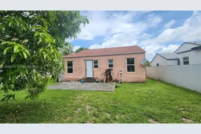 768 NW 65th St, Miami, FL 33150 - Photo 1