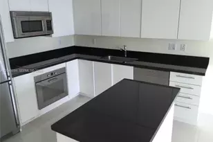 92 SW 3rd St, Miami, FL 33130 - Photo 1