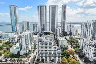 350 NE 24th St, Miami, FL 33137 - Photo 1