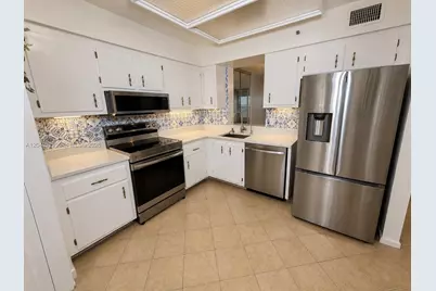 4550 NW 18th Ave #606, Deerfield Beach, FL 33064 - Photo 1
