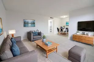 400 NE 1st St, Hallandale Beach, FL 33009 - Photo 1