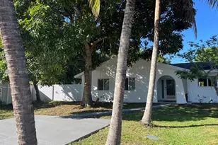 16805 SW 109th Ct, Miami, FL 33157 - Photo 1