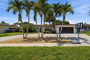 11700 NW 14th St, Pembroke Pines, FL 33026 - Photo 1