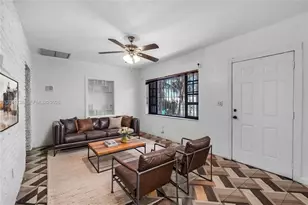 576 NW 147th St, Miami, FL 33168 - Photo 1