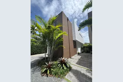 2947 SW 27th Ter #0, Miami, FL 33133 - Photo 1