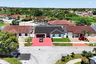 17401 SW 144th Ct, Miami, FL 33177 - Photo 1