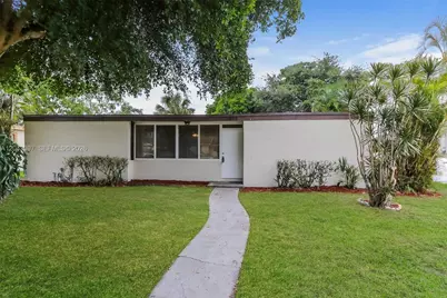 11823 Dahlia Dr, Royal Palm Beach, FL 33411 - Photo 1