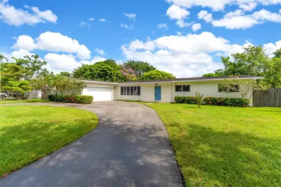 8255 SW 134th St, Pinecrest, FL 33156 - Photo 1