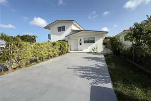 8860 SW 32nd St, Miami, FL 33165 - Photo 1