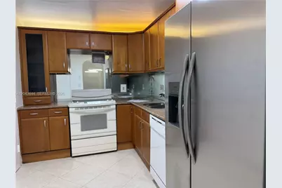 400 Kings Point Dr #411, Sunny Isles Beach, FL 33160 - Photo 1