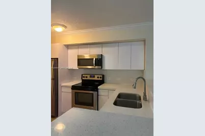 11155 SW 5th Pl #205, Pembroke Pines, FL 33025 - Photo 1