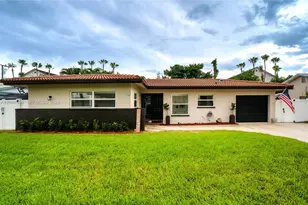 106 E Park Ln E, Hypoluxo, FL 33462 - Photo 1