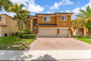 3906 NE 20th St, Homestead, FL 33033 - Photo 1