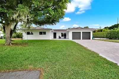 11632 SW 127th Ter, Miami, FL 33176 - Photo 1