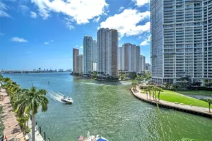 200 Biscayne Blvd Way, Miami, FL 33131 - Photo 1