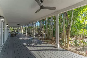 20076 SW 190th St, Miami, FL 33187 - Photo 1