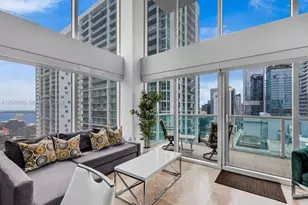 41 SE 5th St, Miami, FL 33131 - Photo 1
