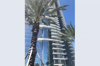 851 NE 1st Ave #3705, Miami, FL 33132 - Photo 1