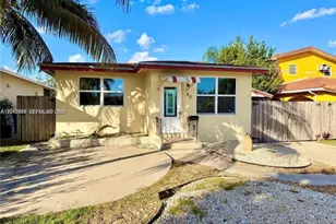 45 SE 14th St, Dania Beach, FL 33004 - Photo 1