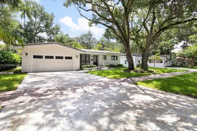 6835 Camarin St, Coral Gables, FL 33146 - Photo 1