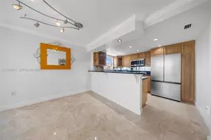 720 Collins Ave, Miami Beach, FL 33139 - Photo 1