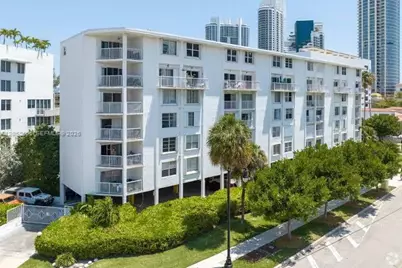 17800 Atlantic Blvd #PH15, Sunny Isles Beach, FL 33160 - Photo 1