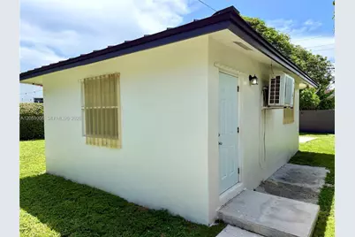 8301 SW 19th St #ADU, Miami, FL 33155 - Photo 1
