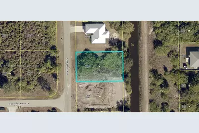 517 S Hawthorne Ave., Lehigh Acres, FL 33974 - Photo 1