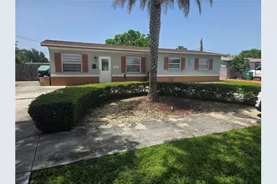 8035 NW 185th St #8035, Hialeah, FL 33015 - Photo 1