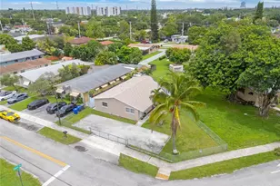 5829 Taylor St, Hollywood, FL 33021 - Photo 1