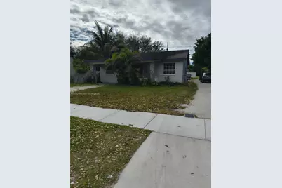 5718 McKinley St, Hollywood, FL 33021 - Photo 1